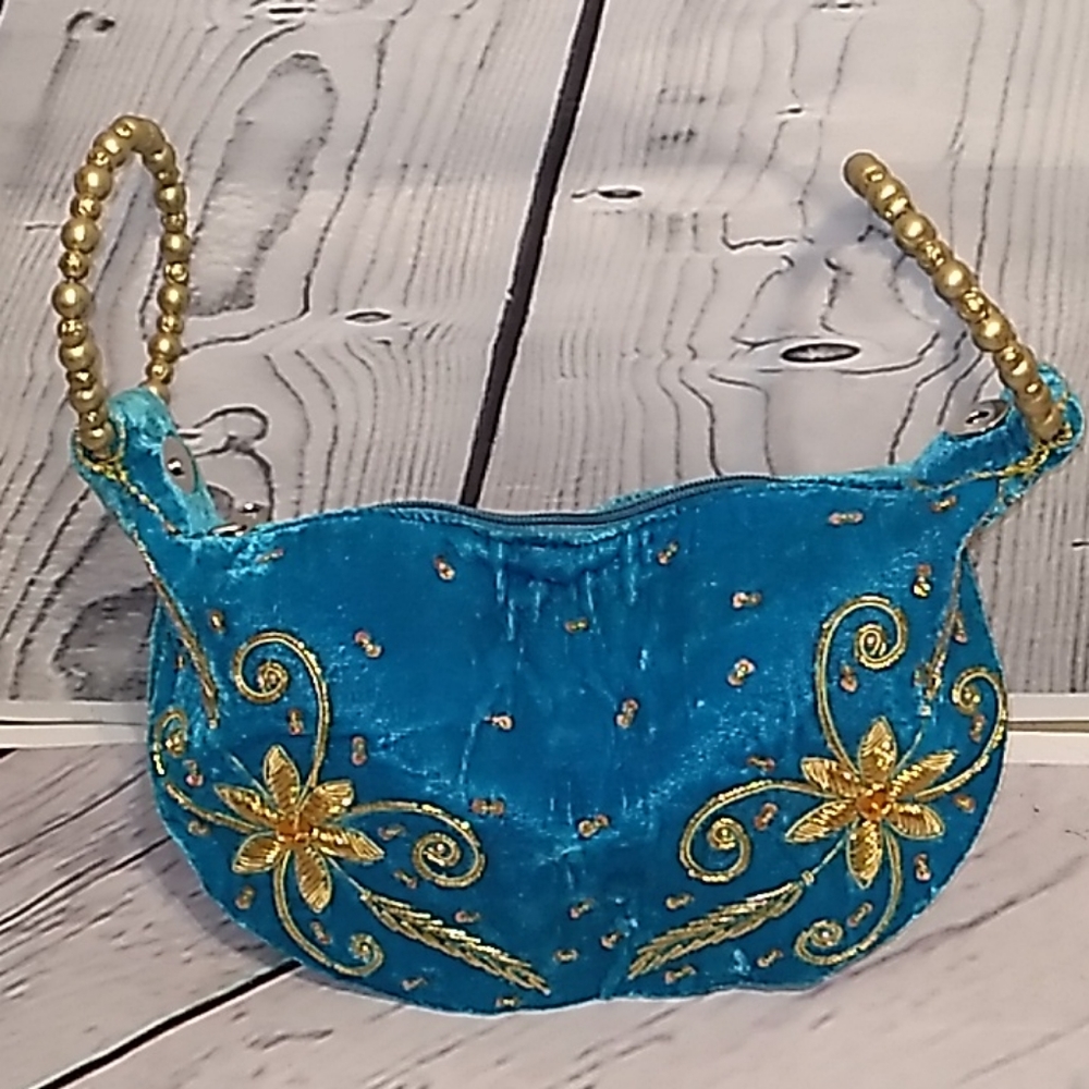 Velvet Yellow Bead Sequence Embroidered Fortune Cookie Purse Blue